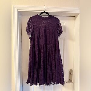 Torrid 20 high neck open back lace dress